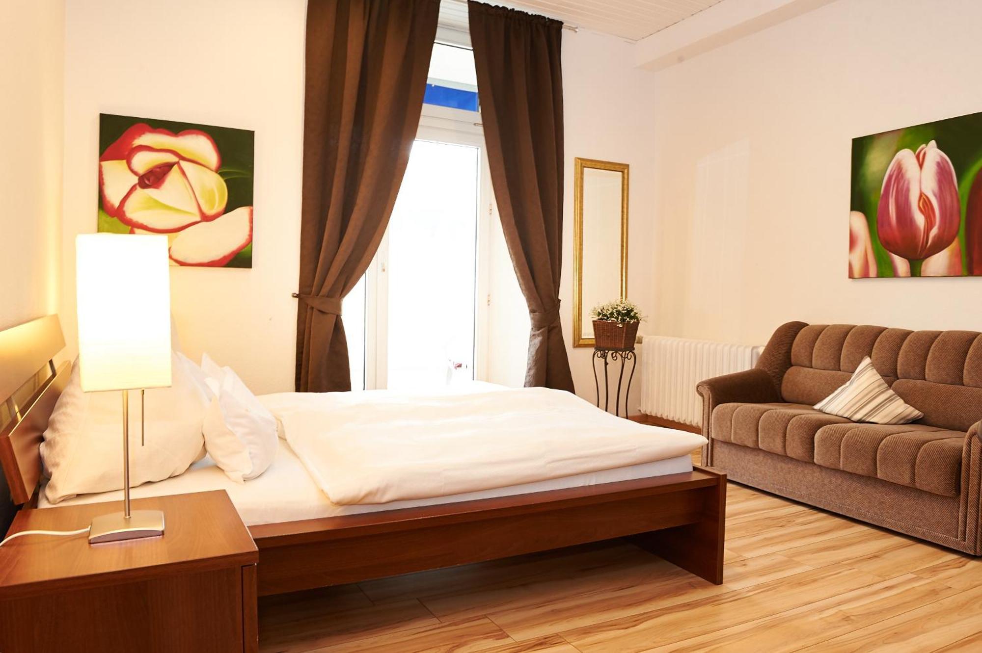Vegan Hotel Und Restaurants Nicolay 1881 Zeltingen-Rachtig Exteriér fotografie
